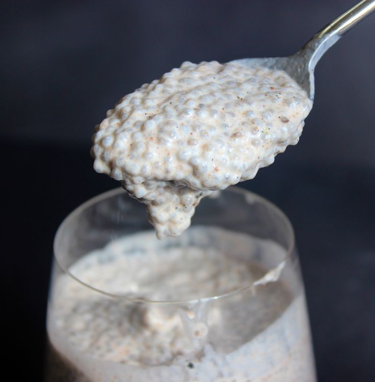 Graines de chia cuisinées avec du lait de coco. Crédit : Pinterest